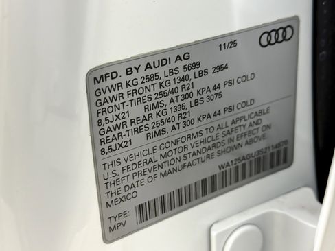 New 2025 Audi SQ5 Premium Plus image 26