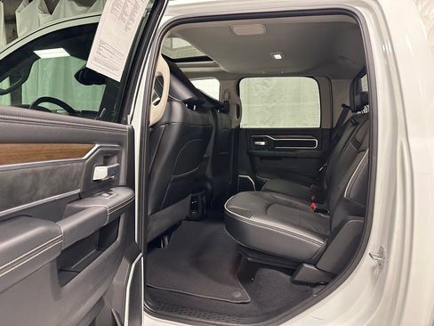 Used 2024 RAM 3500 Laramie image 41