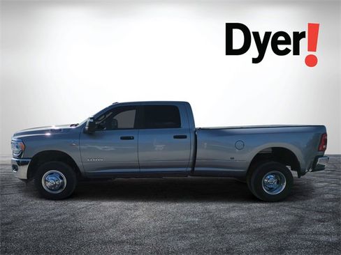 Used 2024 RAM 3500 Big Horn w/ Towing Technology Group image 6