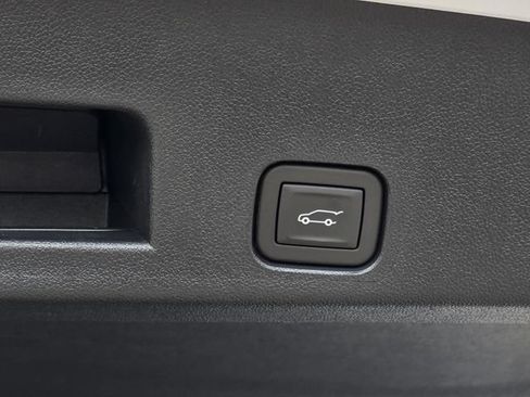New 2026 GMC Acadia Elevation w/ Black Edition FWD image 9