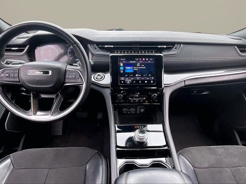 Certified 2022 Jeep Grand Cherokee L Laredo image 15