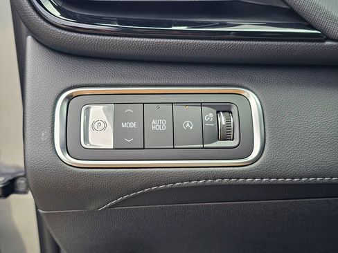 Used 2026 Buick Enclave Sport Touring FWD image 26
