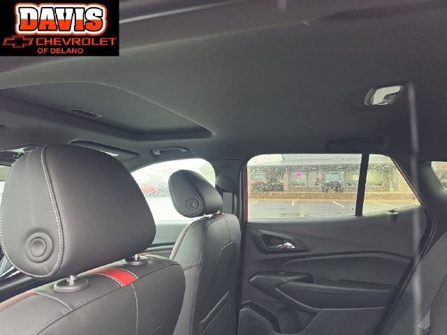 New 2026 Chevrolet Trax RS w/ Sunroof Package FWD image 17