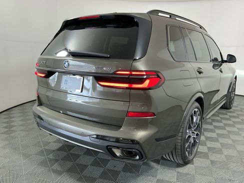 New 2026 BMW X7 xDrive40i w/ M Sport Package AWD/4WD image 5