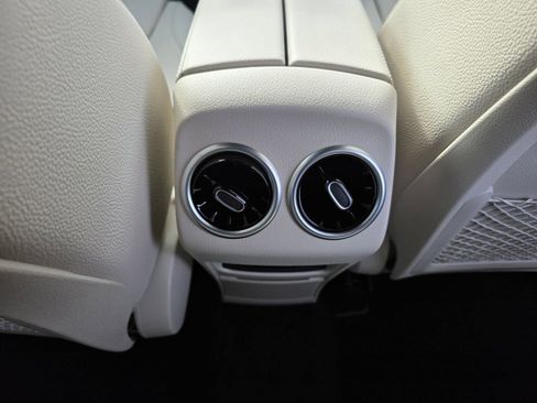 Certified 2026 Mercedes-Benz GLB 250 4MATIC image 24