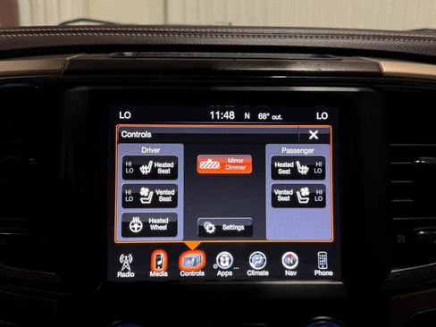 Used 2015 RAM 1500 Laramie Longhorn w/ Convenience Group AWD/4WD image 34