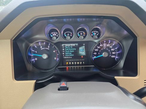Used 2011 Ford F350 Lariat w/ Lariat Interior Pkg AWD/4WD image 25