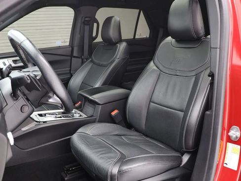 Used 2021 Ford Explorer ST w/ Equipment Group 401A image 18