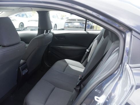 Used 2025 Toyota Corolla LE FWD image 16