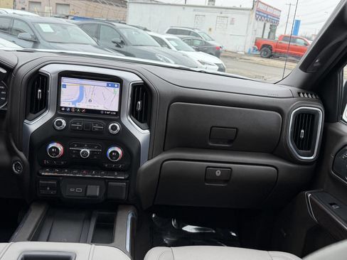 Used 2020 GMC Sierra 1500 SLT w/ SLT Premium Plus Package image 13