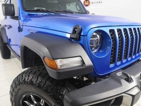 Used 2023 Jeep Gladiator Sport w/ Trailer Tow Package image 16