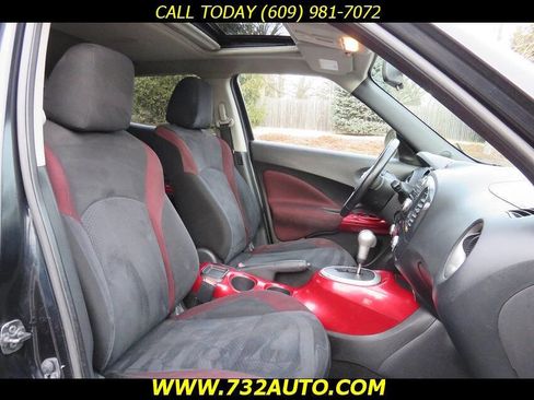 Used 2011 Nissan Juke SV image 7