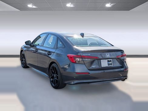 Used 2024 Honda Civic Sport image 3