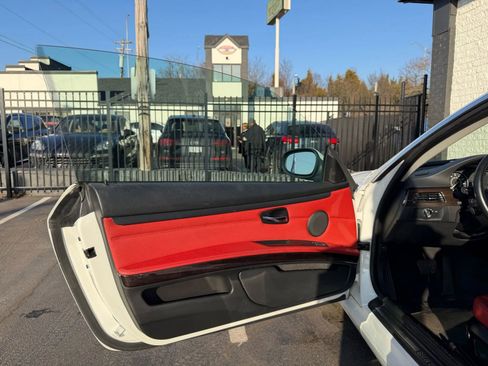 Used 2012 BMW 328i xDrive Coupe w/ Premium Pkg image 18