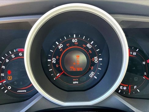 Used 2012 Toyota 4Runner Limited AWD/4WD image 10