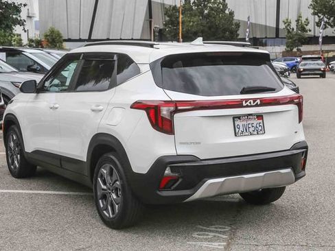 Used 2024 Kia Seltos S AWD/4WD image 7