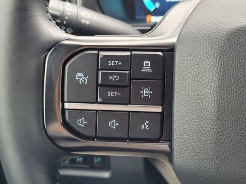 New 2026 Ford F250 Platinum w/ FX4 Off-Road Package image 22