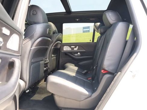 Used 2020 Mercedes-Benz GLS 580 4MATIC image 30
