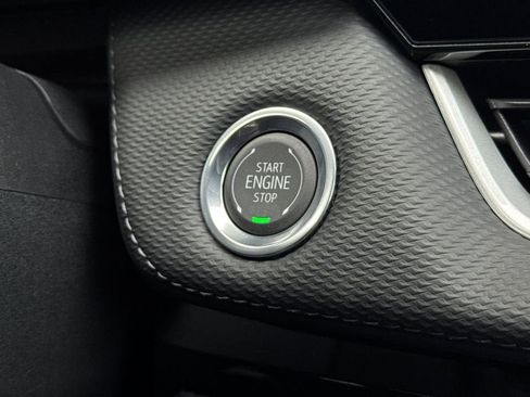 New 2026 Chevrolet Equinox LT image 23