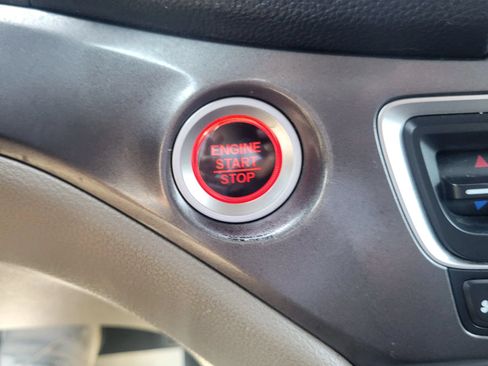 Used 2016 Honda Pilot EX-L image 17
