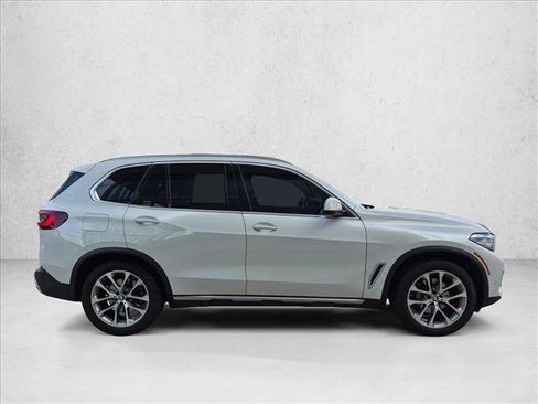 Used 2023 BMW X5 sDrive40i w/ Luxury Seating Package RWD image 4