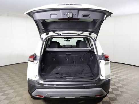 Used 2022 Nissan Rogue SV AWD/4WD image 15