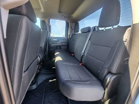 Used 2024 Chevrolet Silverado 2500 Custom w/ Custom Convenience Package image 11