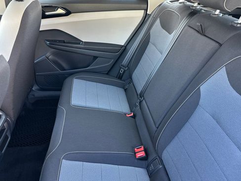 New 2026 Volkswagen Taos S image 10