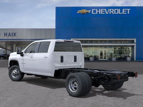New 2026 Chevrolet Silverado 3500 W/T w/ WT Convenience Package AWD/4WD image 3