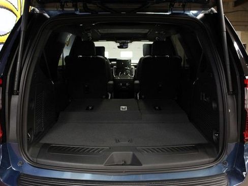 New 2026 GMC Yukon Elevation w/ Elevation Premium Package AWD/4WD image 6
