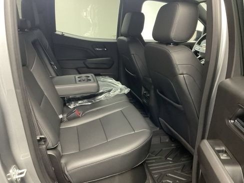 New 2026 Chevrolet Colorado LT w/ LT Convenience Package AWD/4WD image 27