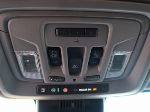 New 2026 GMC Sierra 2500 SLT w/ SLT Premium Package image 19