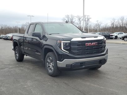 New 2026 GMC Sierra 1500 Pro w/ Pro Value Package