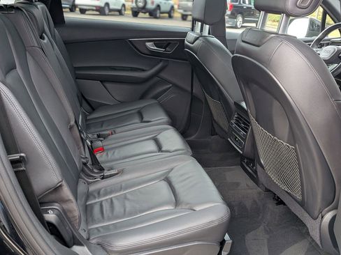 Used 2021 Audi Q7 2.0T Premium w/ Convenience Package image 35