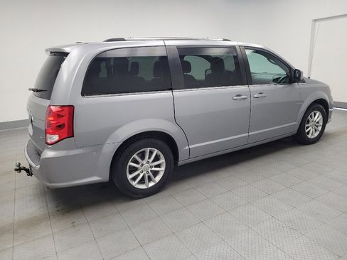 Used 2020 Dodge Grand Caravan SXT image 10