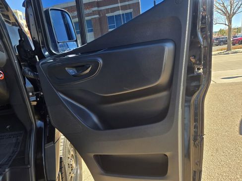 Used 2019 Mercedes-Benz Sprinter 2500 w/ Driver Convenience Package image 22