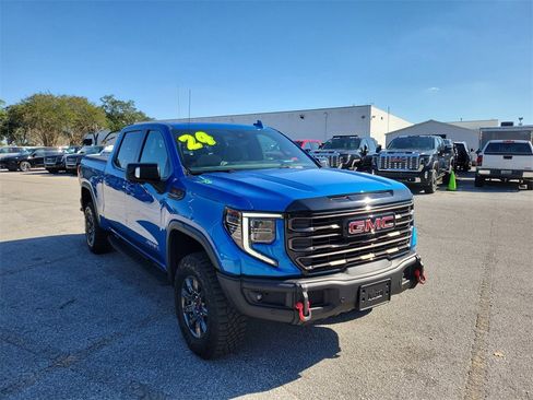 Used 2024 GMC Sierra 1500 AT4X image 17
