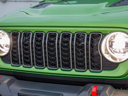 New 2025 Jeep Wrangler Unlimited Rubicon image 6