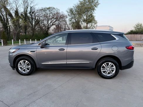Used 2020 Buick Enclave Essence w/ LPO, Luxury Package image 69
