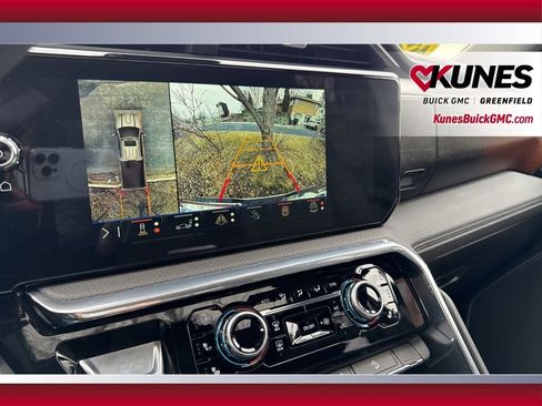 Used 2026 GMC Sierra 3500 Denali w/ Denali Reserve Package image 22