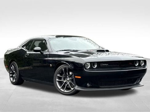 Used 2021 Dodge Challenger R/T Scat Pack w/ Shaker Package image 1