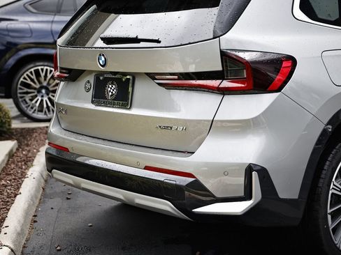 New 2026 BMW X1 xDrive28i w/ Convenience Package image 9