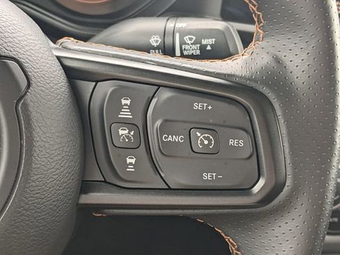 Certified 2024 Jeep Gladiator Mojave image 20