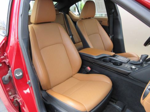 Used 2023 Lexus IS 300 AWD w/ Premium Package image 24