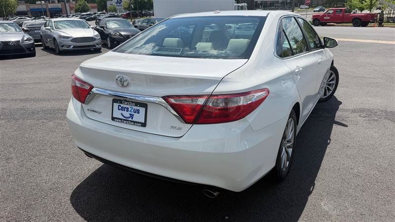 Used 2015 Toyota Camry XLE FWD image 6