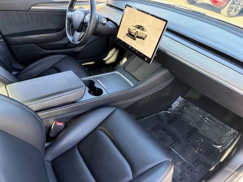 Used 2022 Tesla Model 3 Long Range AWD/4WD image 13