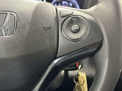 Used 2019 Honda HR-V Sport image 18