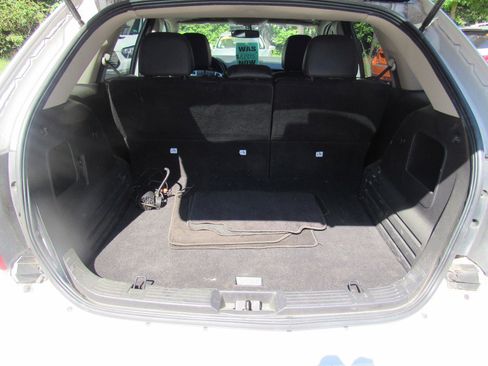 Used 2013 Ford Edge SEL AWD/4WD image 9