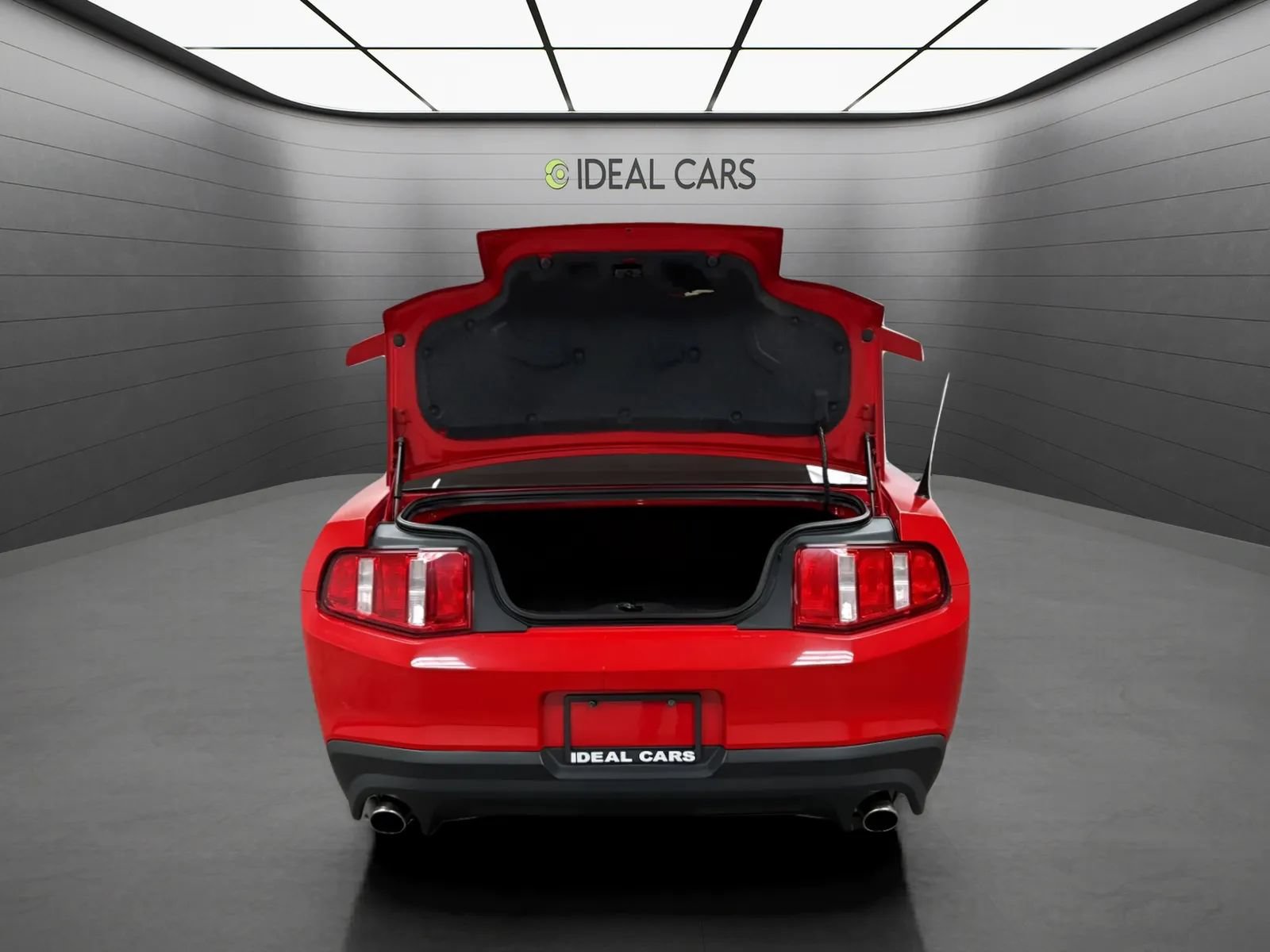 Used 2012 Ford Mustang GT RWD image 9
