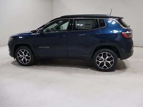 New 2026 Jeep Compass Limited AWD/4WD image 4